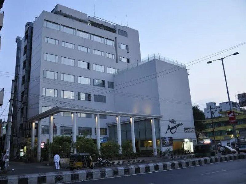 Hotel Manorama Vijayawāda Exteriér fotografie